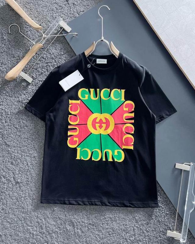 Gucci Men's T-shirts 591